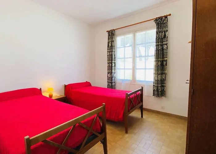 Maison De A Proximite De La Villa *